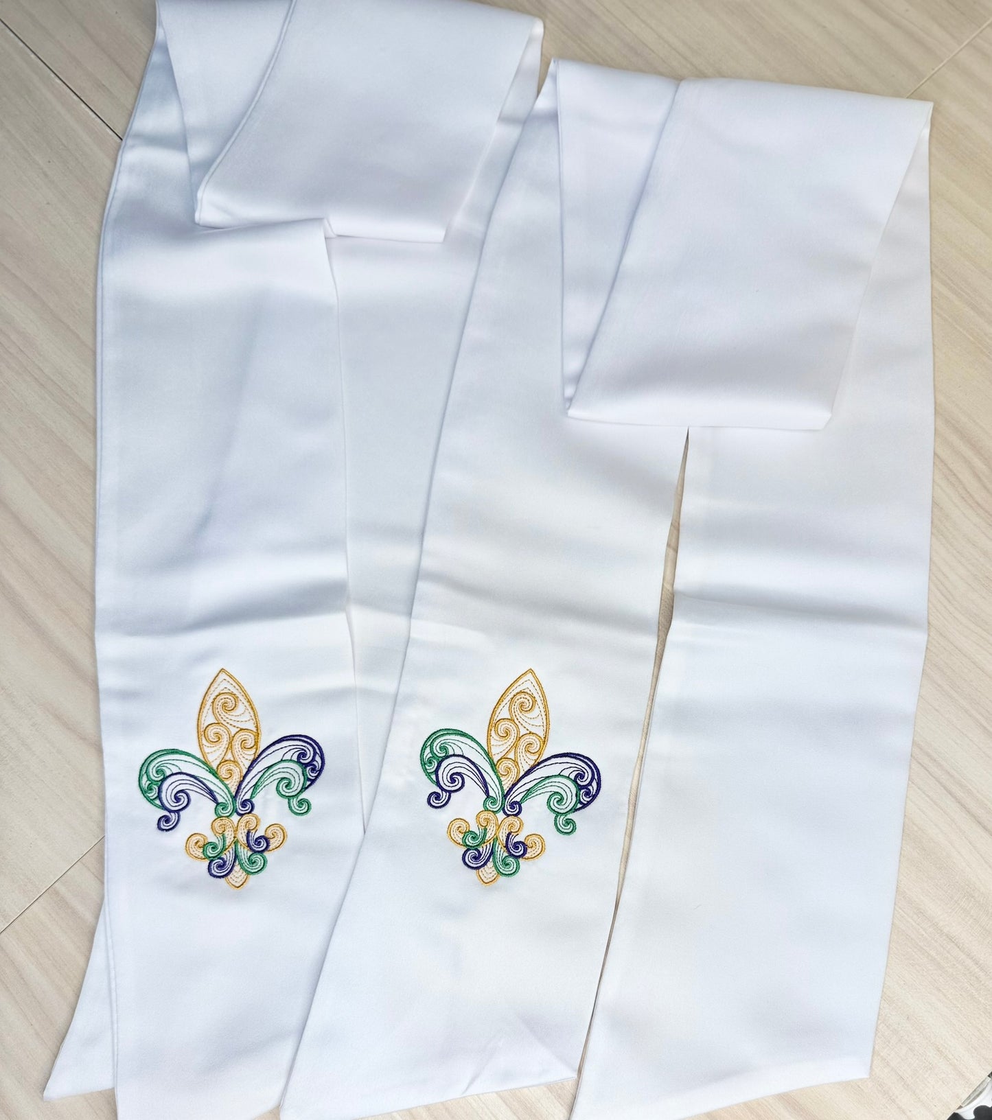 Mardi Gras Wreath Sash | Fleur De Lis Lace