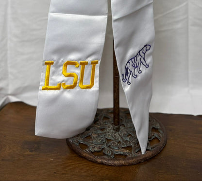 LSU Wreath Sash w/Tiger outline